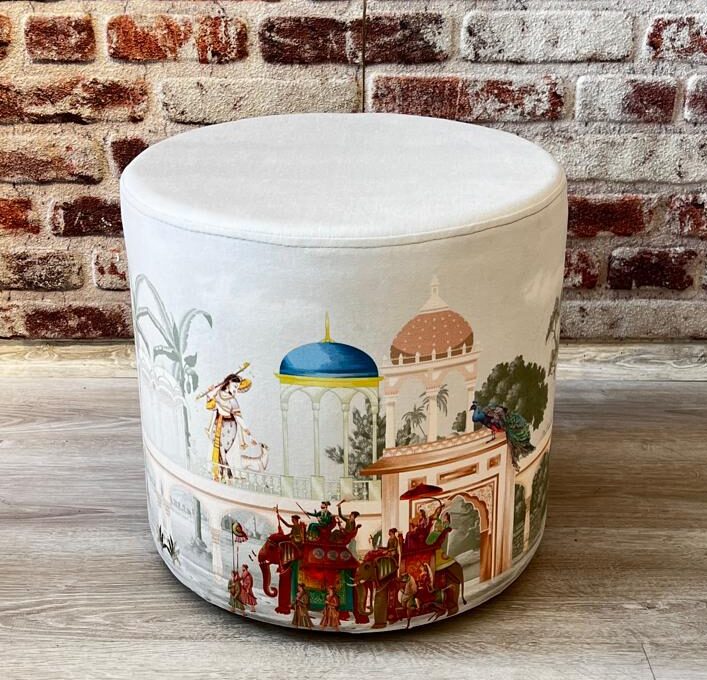 Tapınak Desenli Dekoratif Yuvarlak Puf