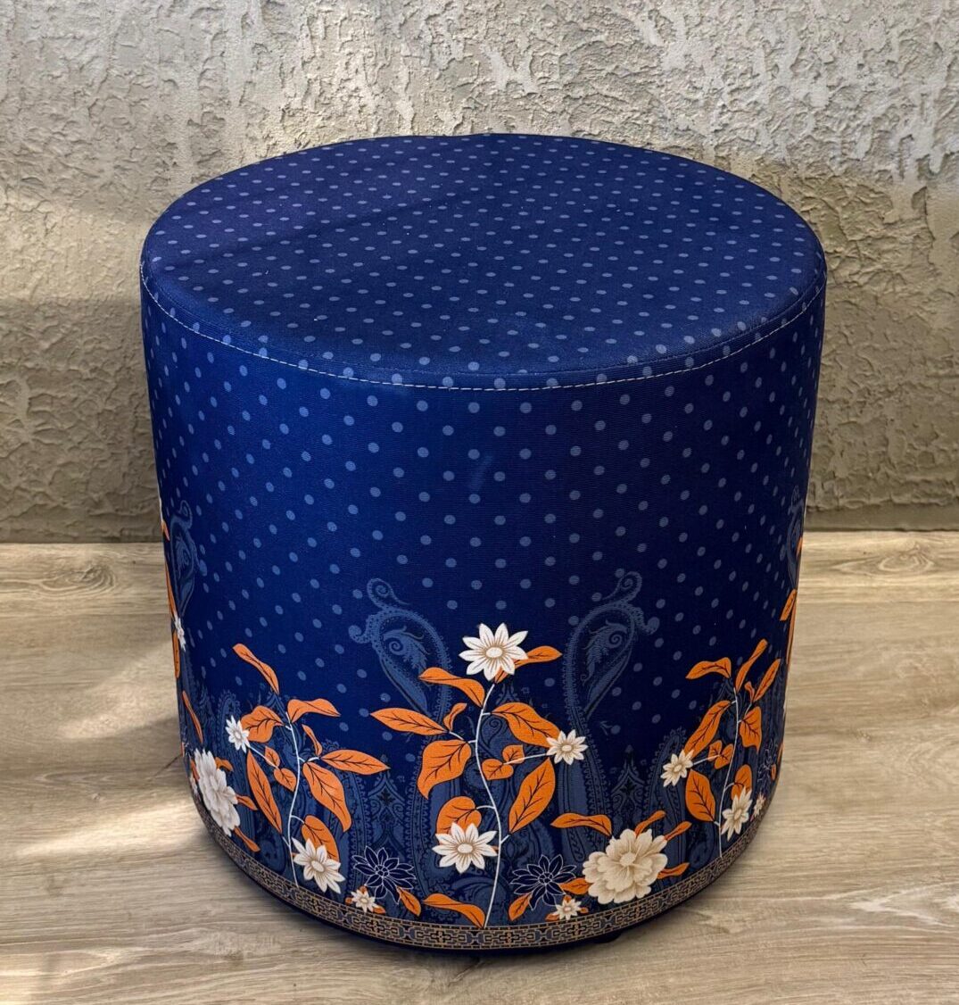 Gül Bahçesi Desenli Dekoratif Yuvarlak Puf