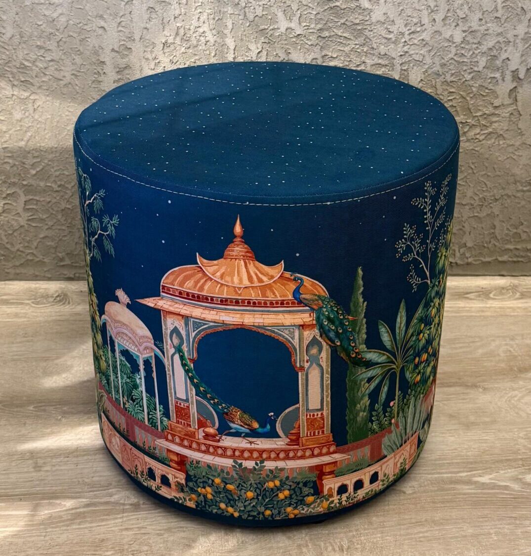 Yıldızlı Gece Desenli Dekoratif Yuvarlak Puf