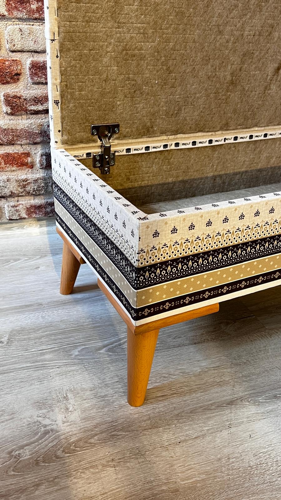 Helen Desenli Sandıklı Dekoratif Puf - Görsel 2